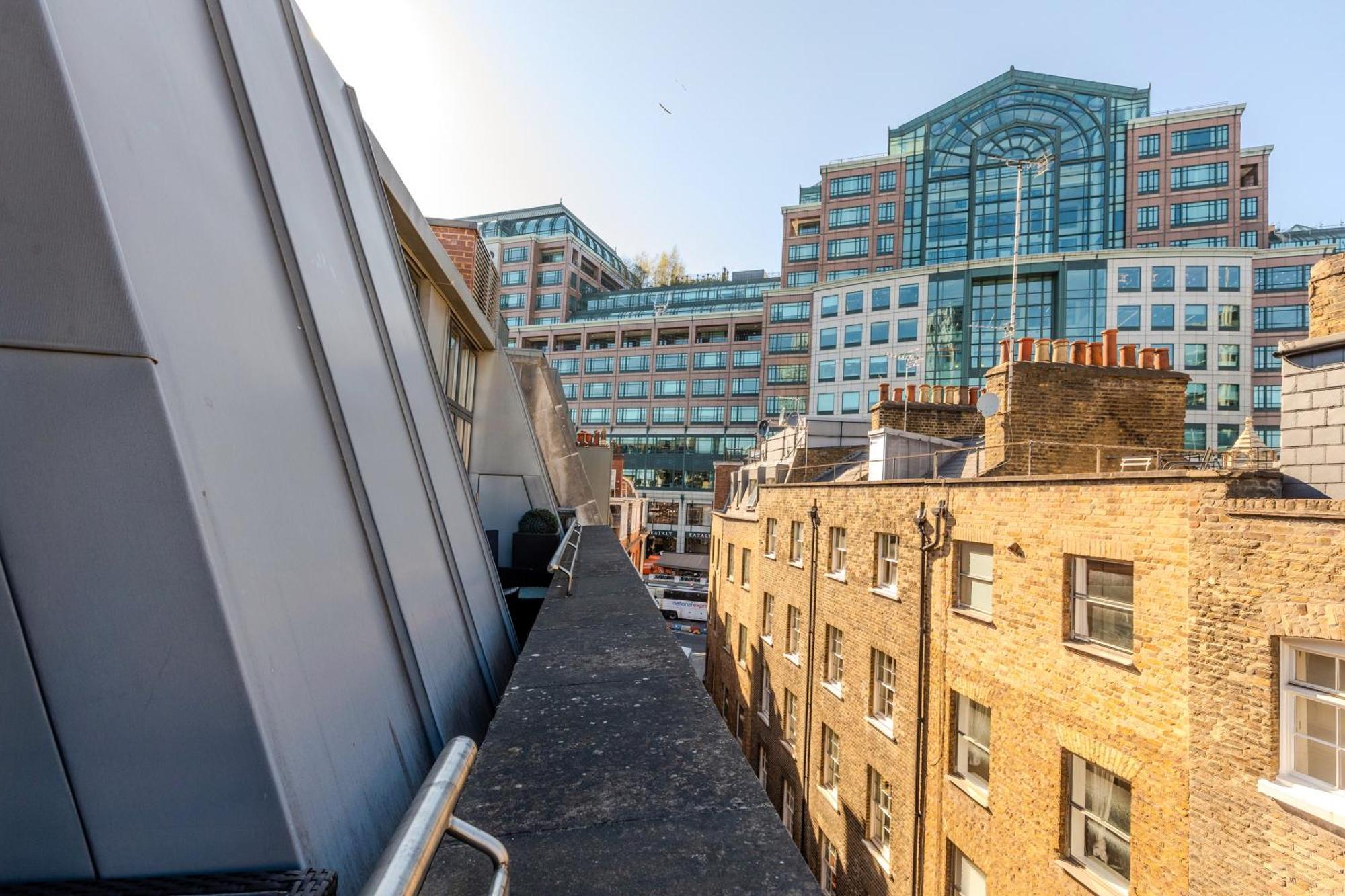 Central Servised Apartments On Artillery Lane London Eksteriør bilde