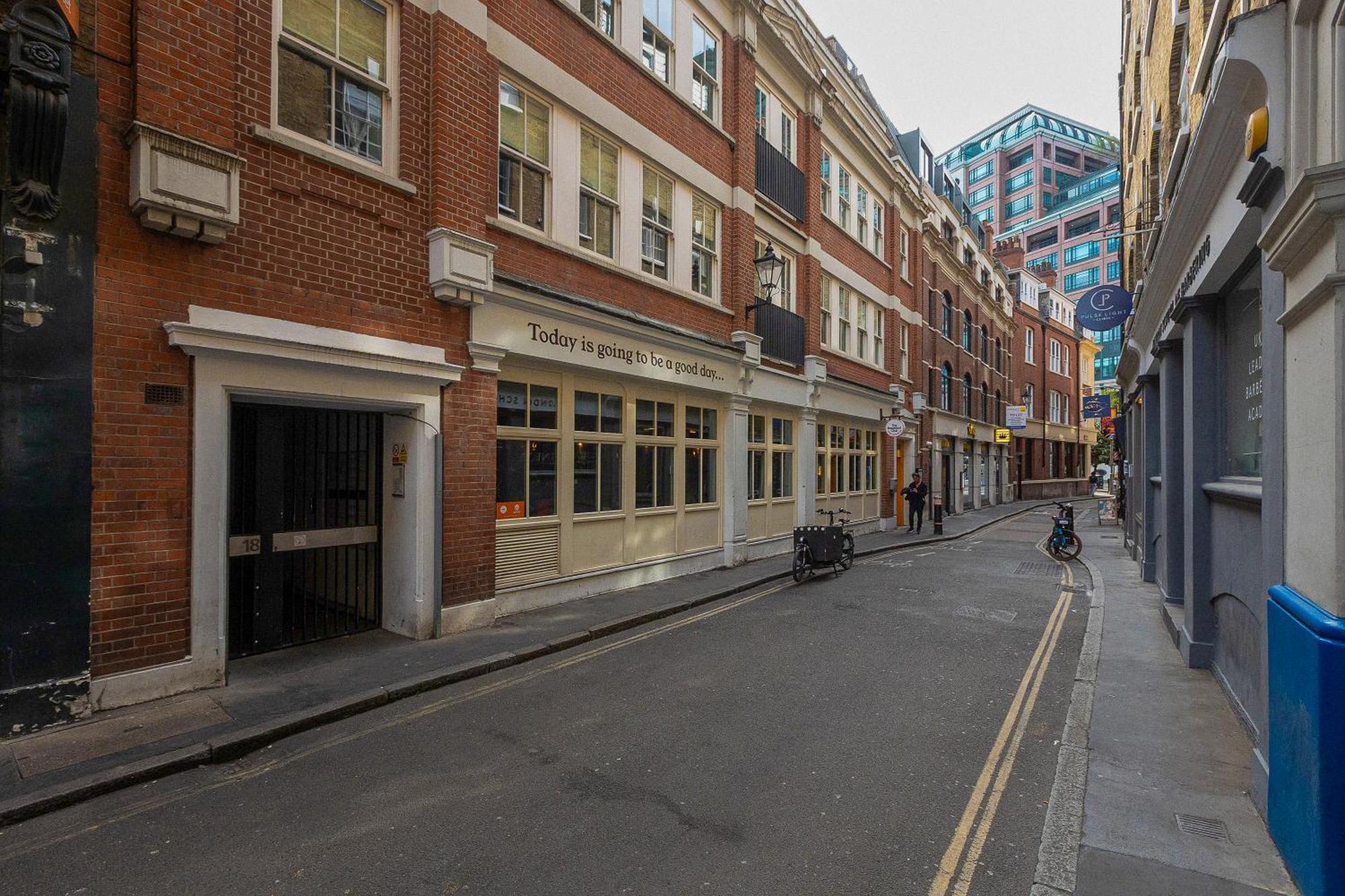 Central Servised Apartments On Artillery Lane London Eksteriør bilde